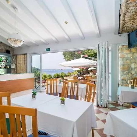 Hotel Boutique & Wolff 4*