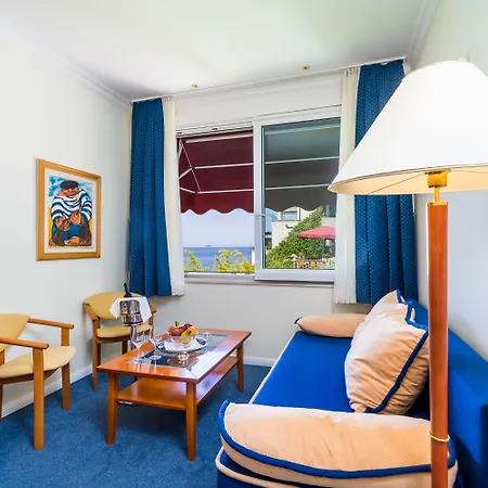 Boutique & Wolff Hotel 4*